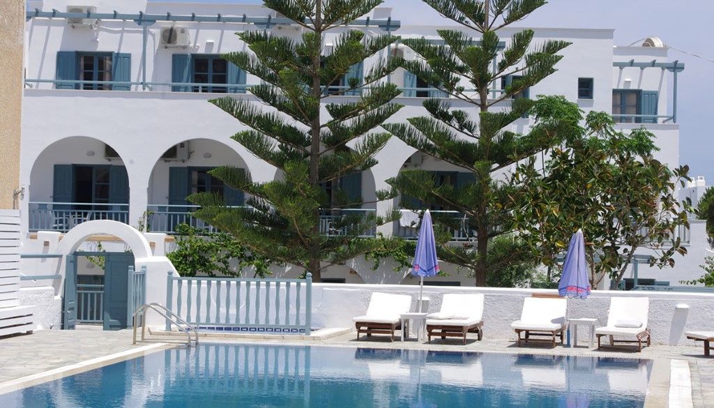 Iris Boutique Hotel Камари Экстерьер фото